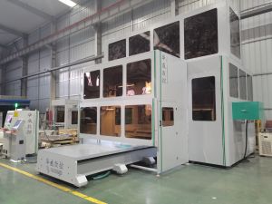 宁德福安全封闭五轴模具加工中心